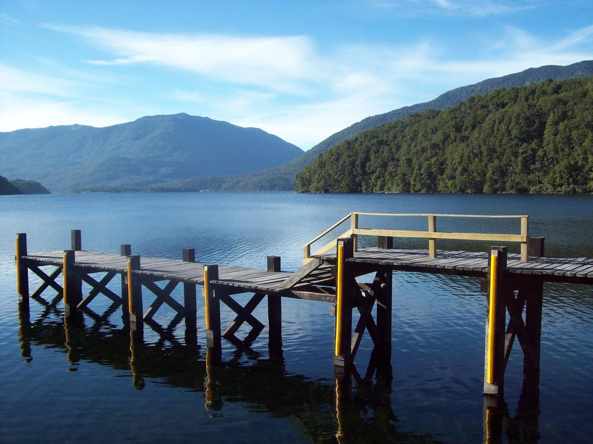 Apart Hotel Robles Del Sur San Martin de los Andes Luaran gambar