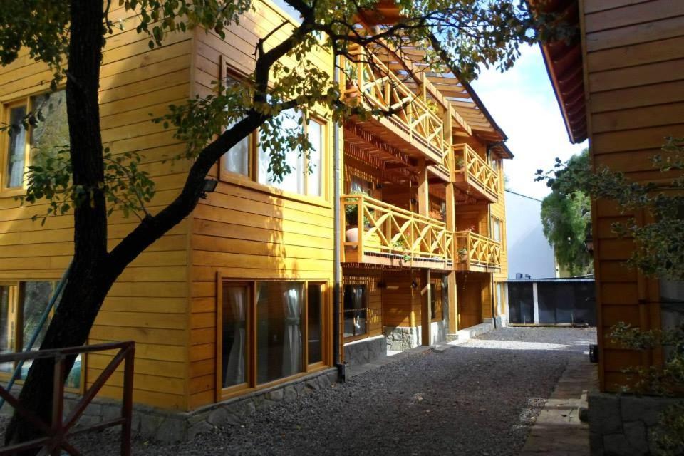 Apart Hotel Robles Del Sur San Martin de los Andes Luaran gambar