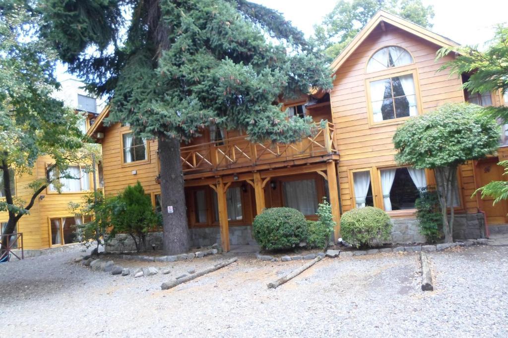 Apart Hotel Robles Del Sur San Martin de los Andes Luaran gambar