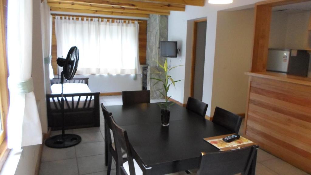 Apart Hotel Robles Del Sur San Martin de los Andes Luaran gambar