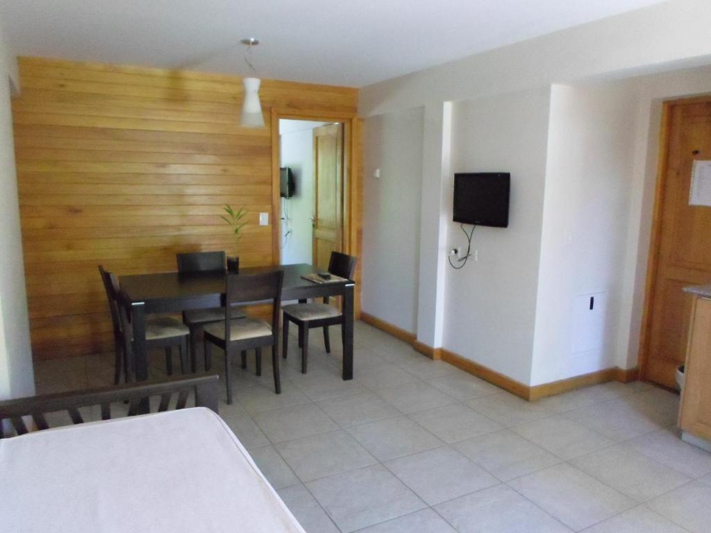 Apart Hotel Robles Del Sur San Martin de los Andes Bilik gambar